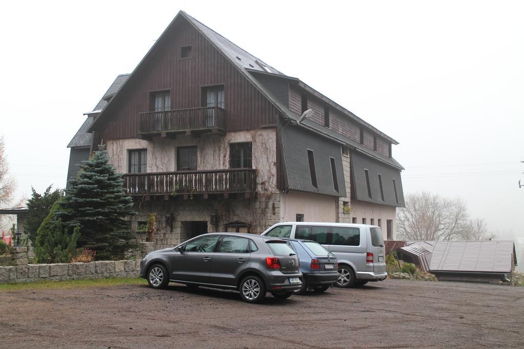 Hotel Na Vyhlidce Kořenov Exterior foto